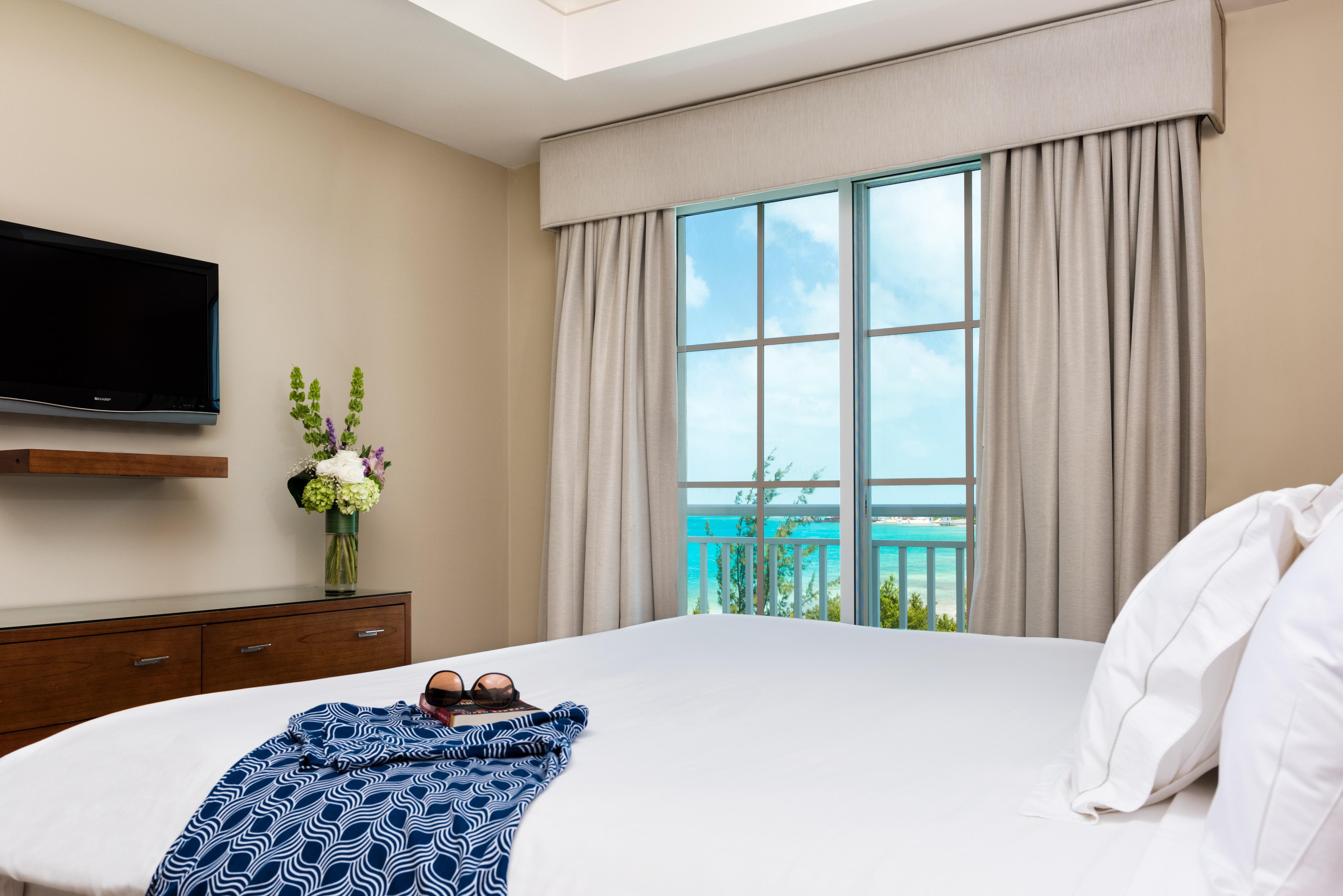 Blue Haven Resort Grace Bay Buitenkant foto