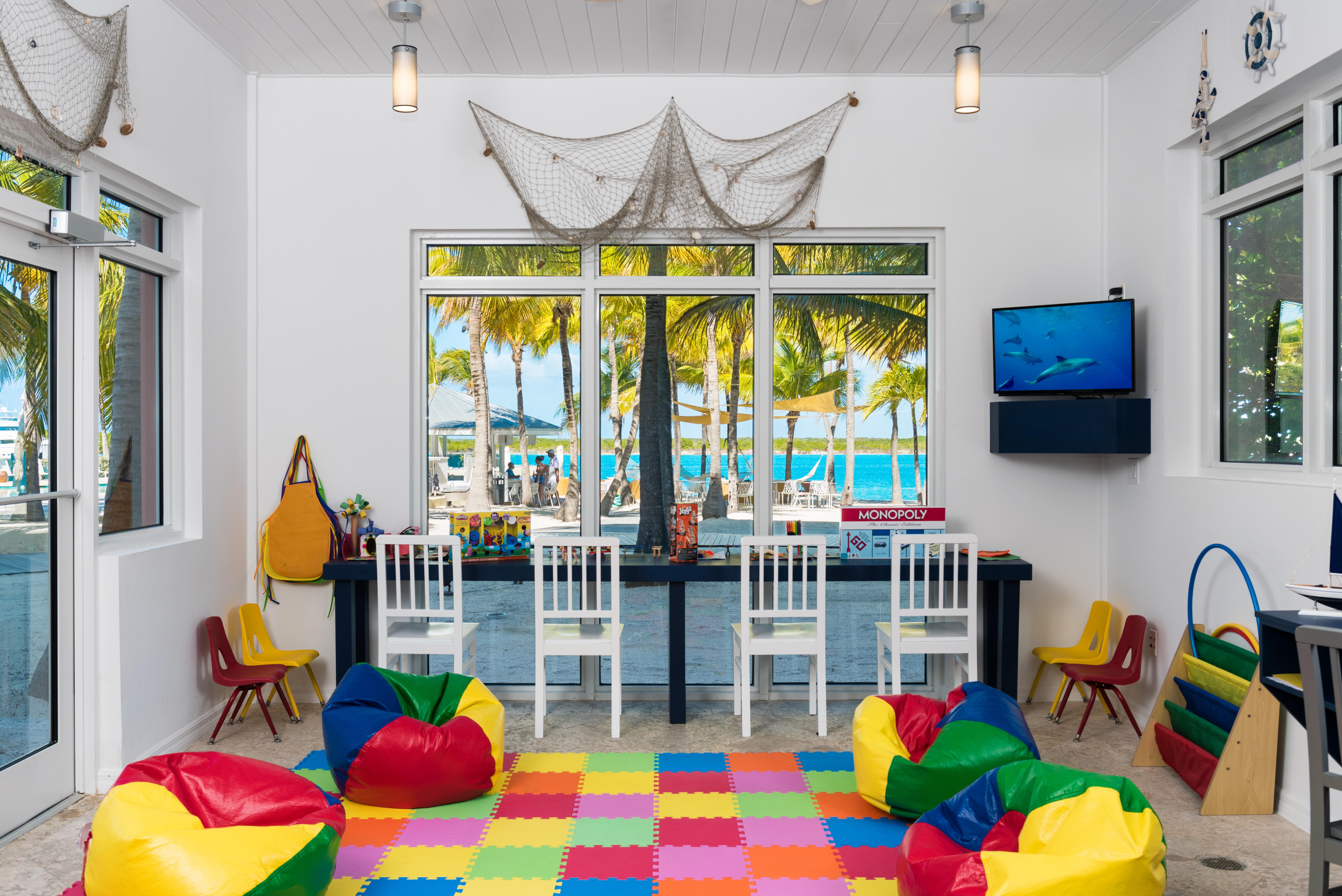 Blue Haven Resort Grace Bay Buitenkant foto